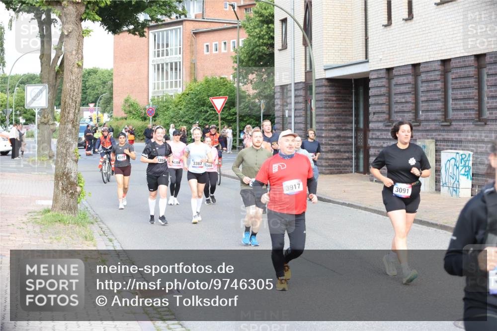 12.06.2026 - Holstenköstenlauf Andreas Tolksdorf http://msf.ph/oto/9746305 12.06.2026 19:13:56 Laufen 4589, 359, 4359, 3387, 1360, 3917, 3091 meine-sportfotos.de