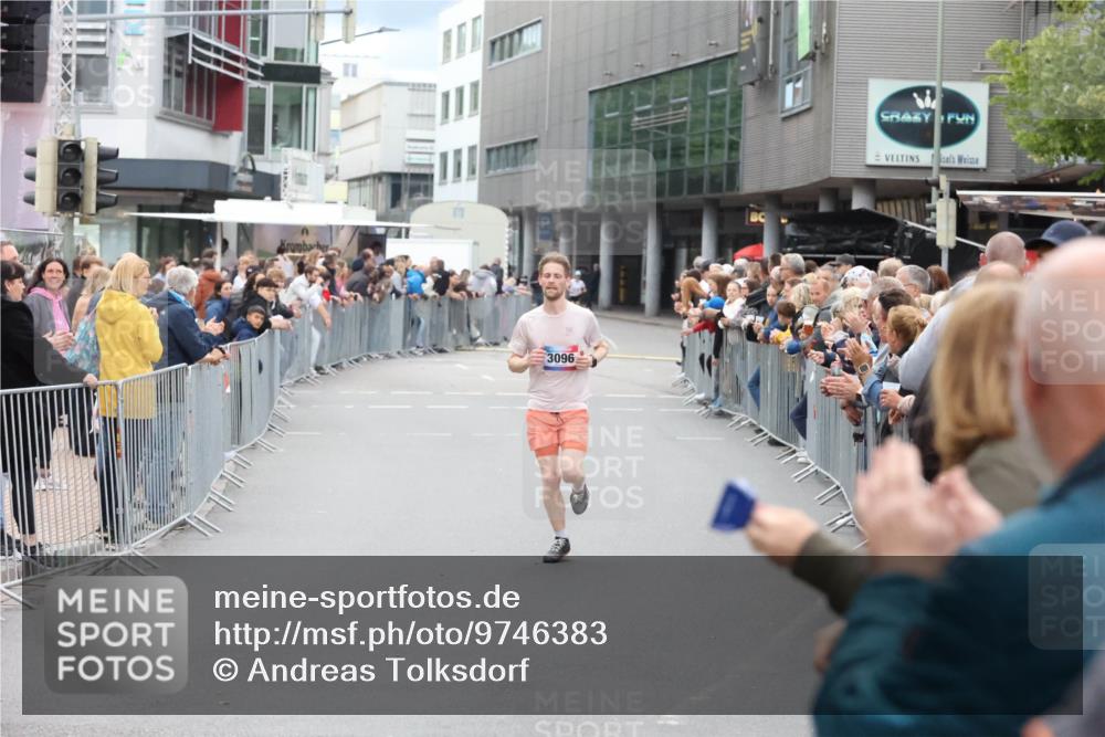 12.06.2026 - Holstenköstenlauf Andreas Tolksdorf http://msf.ph/oto/9746383 12.06.2026 19:37:26 Laufen 3096 meine-sportfotos.de