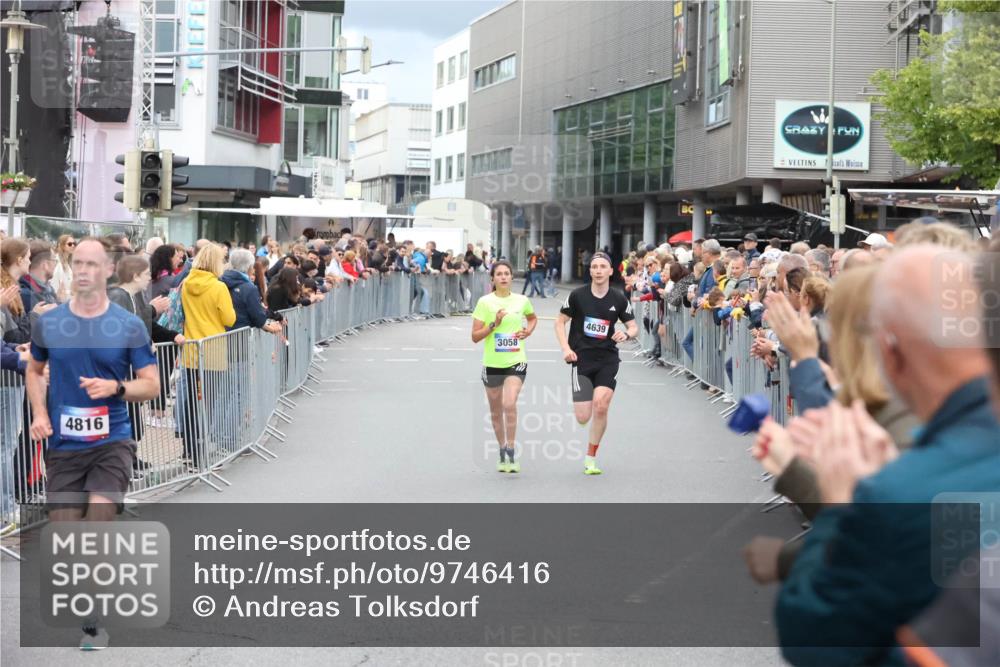 12.06.2026 - Holstenköstenlauf Andreas Tolksdorf http://msf.ph/oto/9746416 12.06.2026 19:39:13 Laufen 4816, 3058, 4639 meine-sportfotos.de
