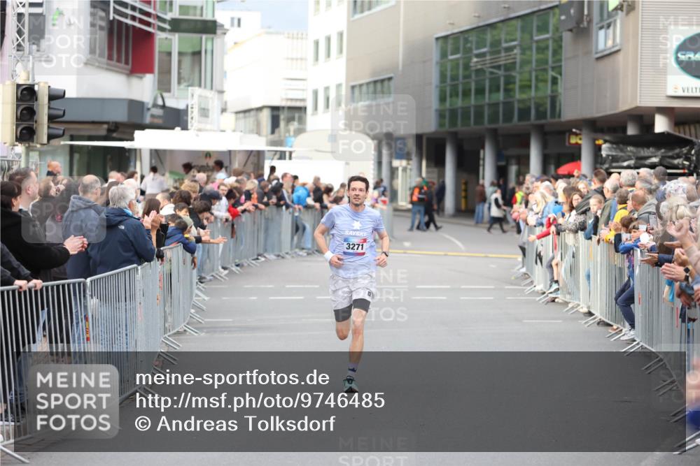 12.06.2026 - Holstenköstenlauf Andreas Tolksdorf http://msf.ph/oto/9746485 12.06.2026 19:41:36 Laufen 3271 meine-sportfotos.de