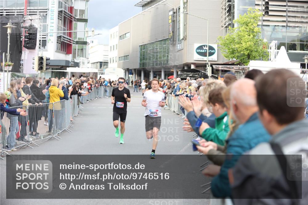 12.06.2026 - Holstenköstenlauf Andreas Tolksdorf http://msf.ph/oto/9746516 12.06.2026 19:42:41 Laufen 3235, 3075 meine-sportfotos.de
