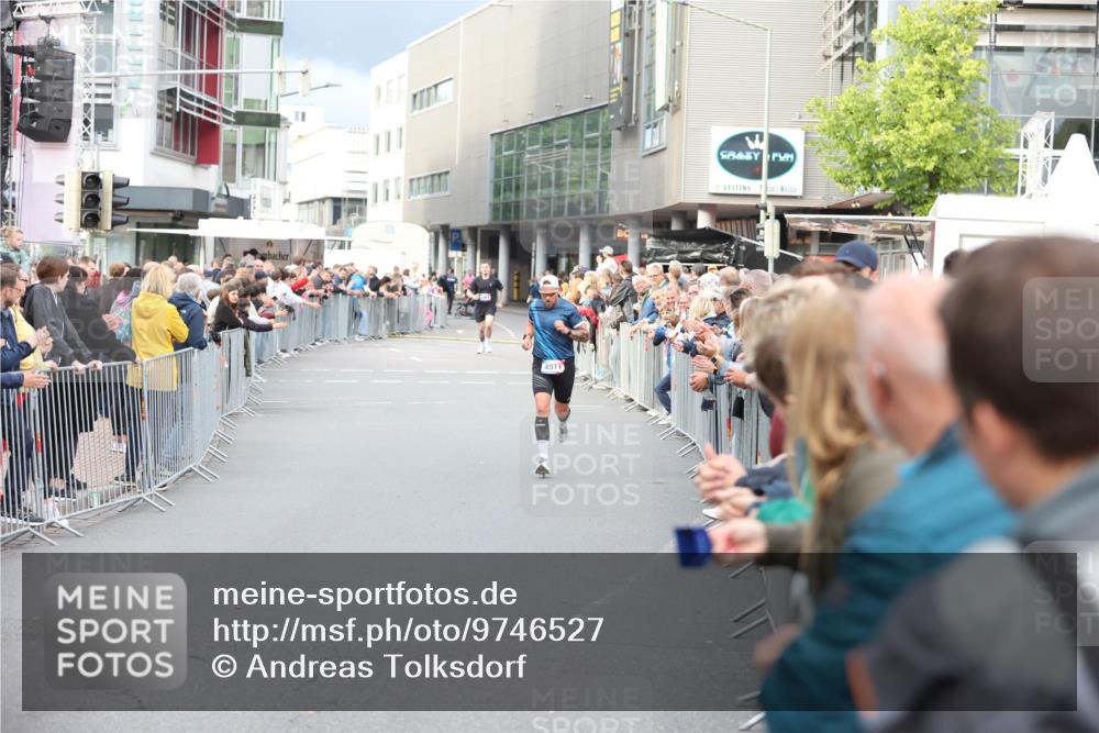 12.06.2026 - Holstenköstenlauf Andreas Tolksdorf http://msf.ph/oto/9746527 12.06.2026 19:43:07 Laufen 4511 meine-sportfotos.de