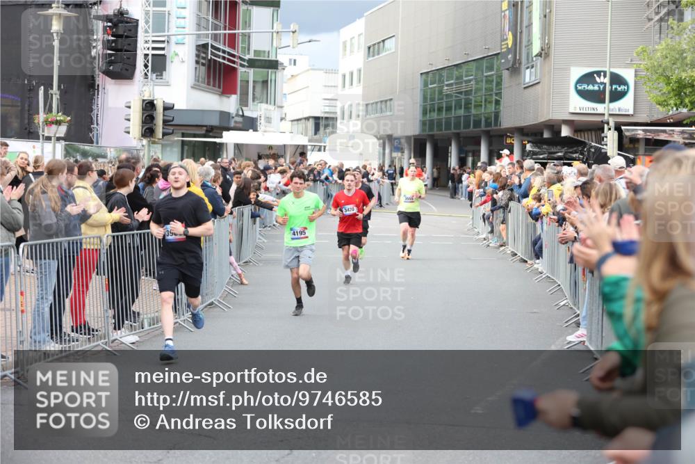 12.06.2026 - Holstenköstenlauf Andreas Tolksdorf http://msf.ph/oto/9746585 12.06.2026 19:44:17 Laufen 35, 4195, 3420, 3555 meine-sportfotos.de