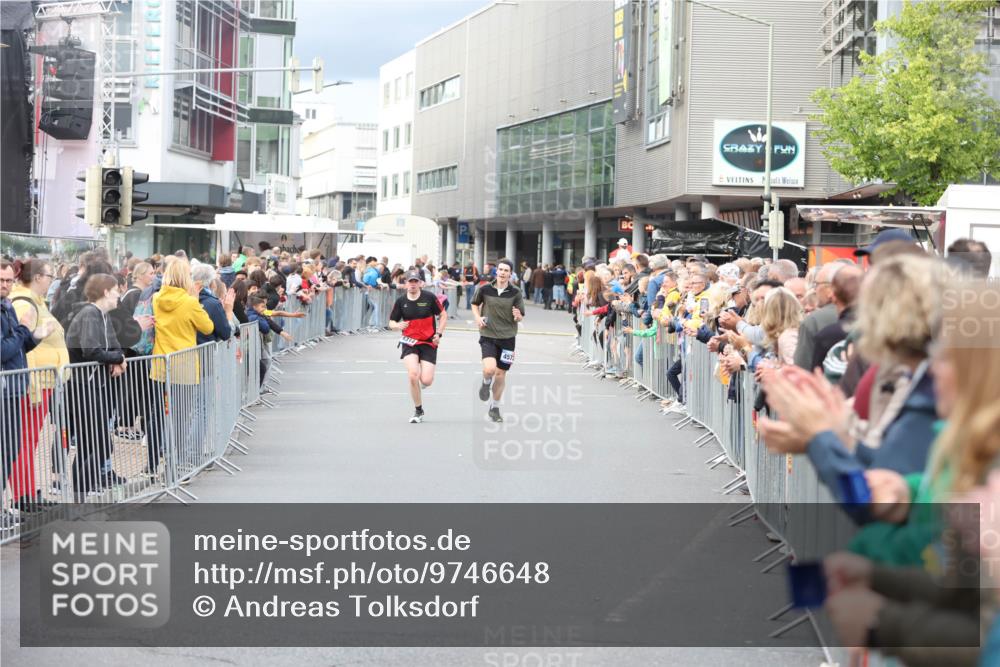 12.06.2026 - Holstenköstenlauf Andreas Tolksdorf http://msf.ph/oto/9746648 12.06.2026 19:45:57 Laufen 4573 meine-sportfotos.de
