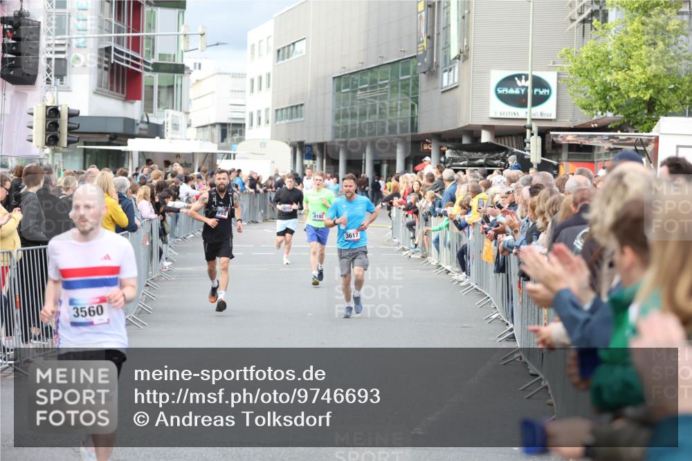 12.06.2026 - Holstenköstenlauf Andreas Tolksdorf http://msf.ph/oto/9746693 12.06.2026 19:46:46 Laufen 3560, 998, 4192, 3617 meine-sportfotos.de