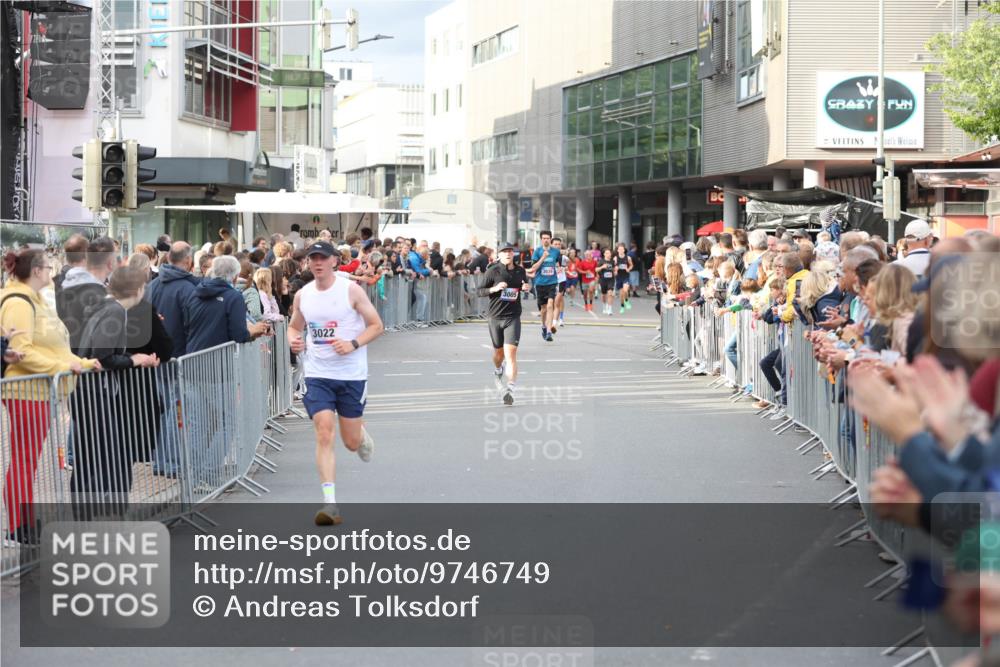 12.06.2026 - Holstenköstenlauf Andreas Tolksdorf http://msf.ph/oto/9746749 12.06.2026 19:47:34 Laufen 3022 meine-sportfotos.de
