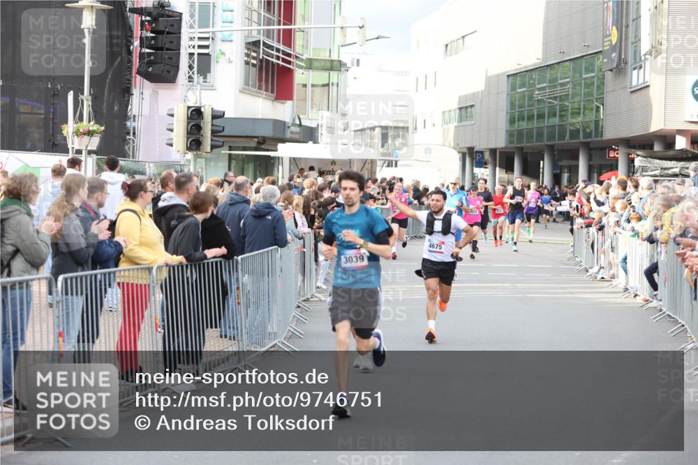 12.06.2026 - Holstenköstenlauf Andreas Tolksdorf http://msf.ph/oto/9746751 12.06.2026 19:47:41 Laufen 3039, 4675 meine-sportfotos.de