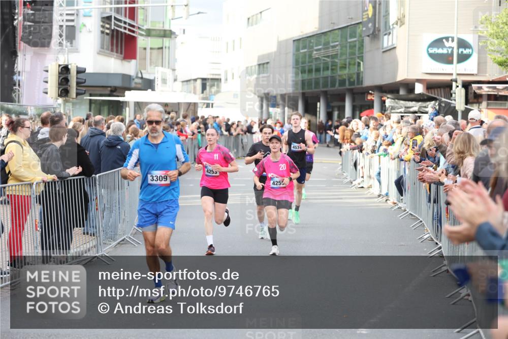 12.06.2026 - Holstenköstenlauf Andreas Tolksdorf http://msf.ph/oto/9746765 12.06.2026 19:47:47 Laufen 20, 4255, 3309, 4255, 4574 meine-sportfotos.de