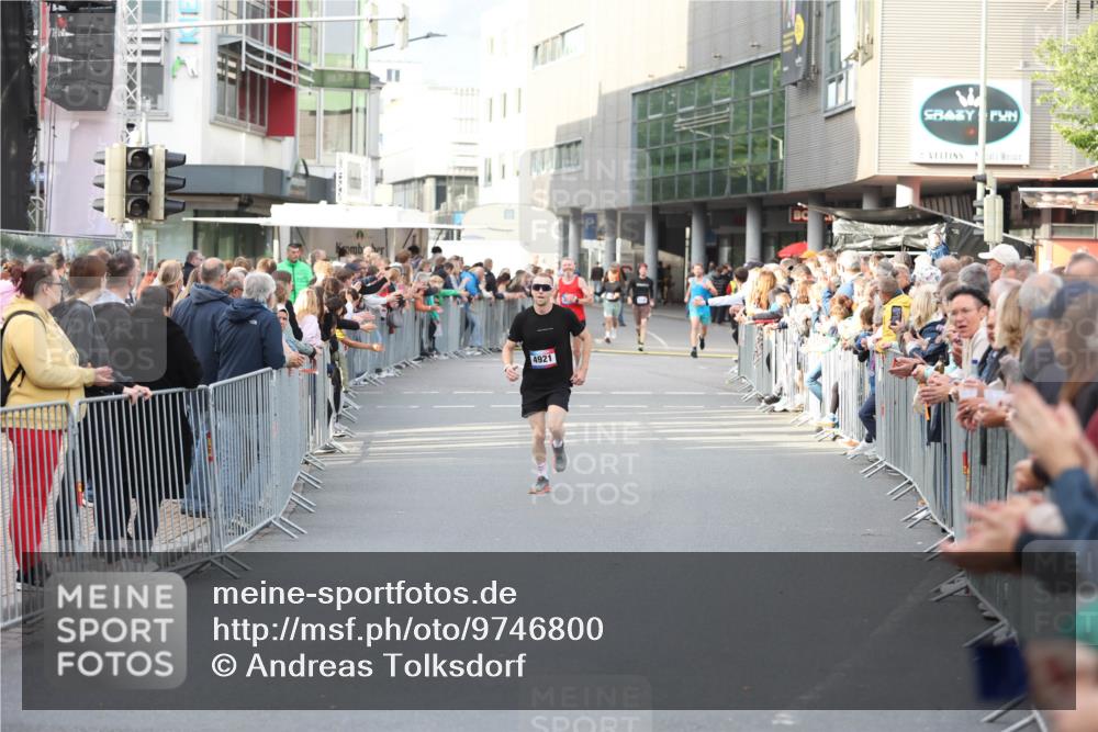 12.06.2026 - Holstenköstenlauf Andreas Tolksdorf http://msf.ph/oto/9746800 12.06.2026 19:48:20 Laufen 4921 meine-sportfotos.de