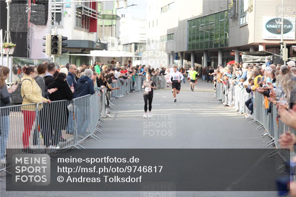 12.06.2026 - Holstenköstenlauf Andreas Tolksdorf http://msf.ph/oto/9746817 12.06.2026 19:48:38 Laufen 4647 meine-sportfotos.de