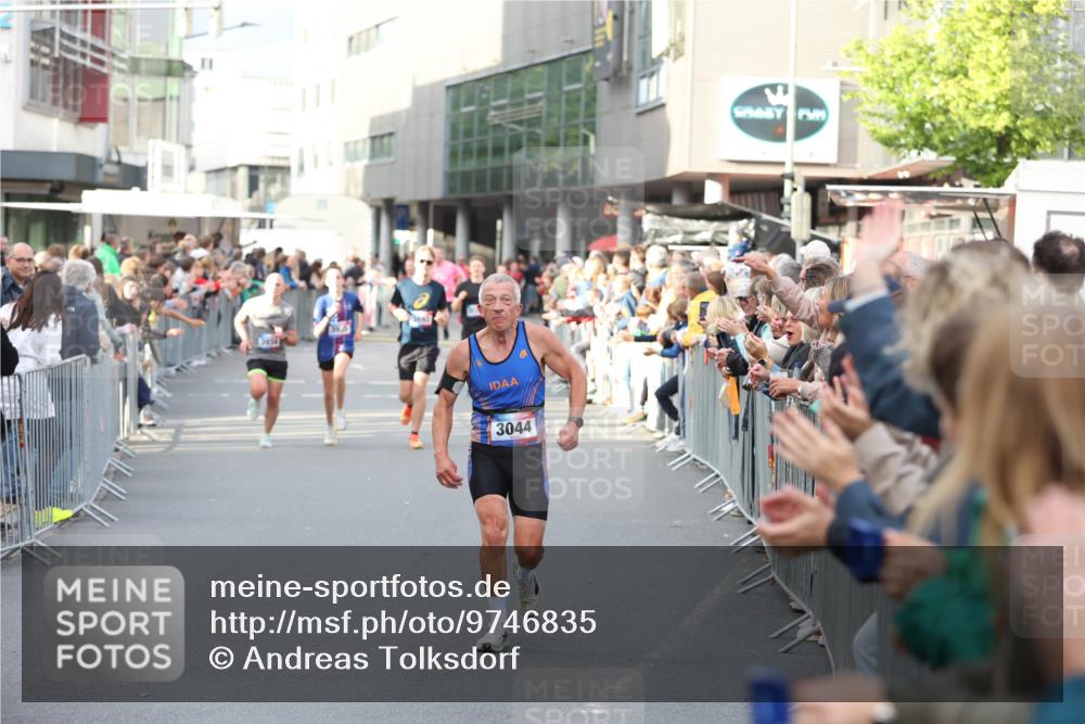 12.06.2026 - Holstenköstenlauf Andreas Tolksdorf http://msf.ph/oto/9746835 12.06.2026 19:48:53 Laufen 3044 meine-sportfotos.de