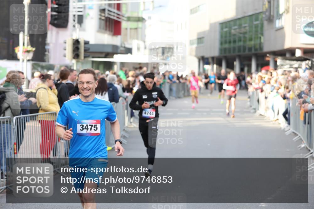 12.06.2026 - Holstenköstenlauf Andreas Tolksdorf http://msf.ph/oto/9746853 12.06.2026 19:49:05 Laufen 3475, 4744 meine-sportfotos.de