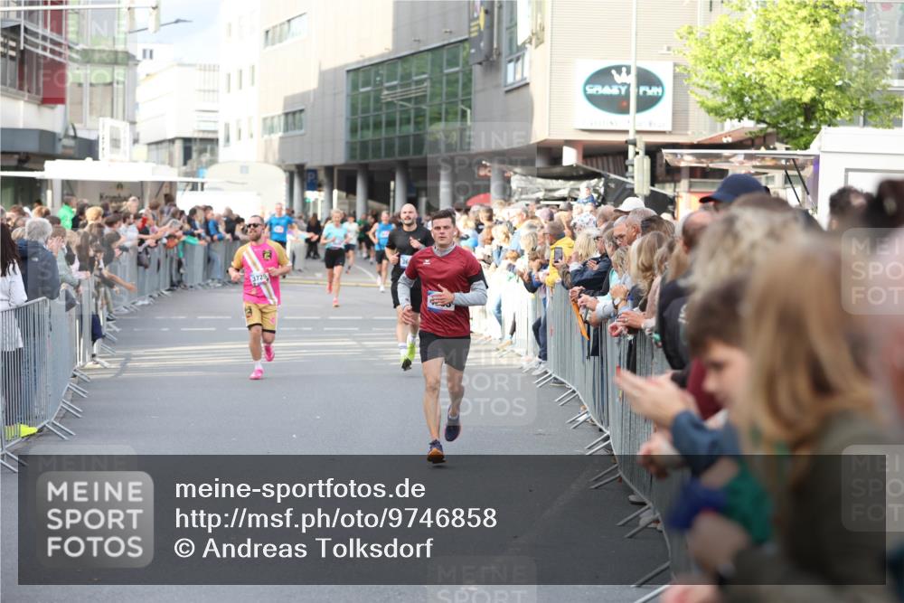 12.06.2026 - Holstenköstenlauf Andreas Tolksdorf http://msf.ph/oto/9746858 12.06.2026 19:49:10 Laufen 3725 meine-sportfotos.de