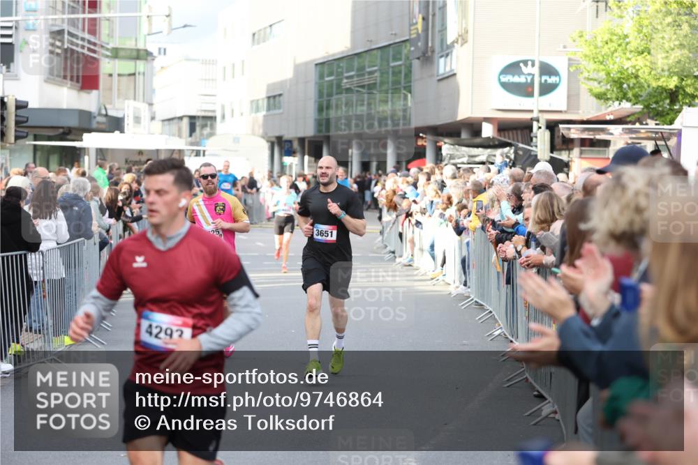 12.06.2026 - Holstenköstenlauf Andreas Tolksdorf http://msf.ph/oto/9746864 12.06.2026 19:49:13 Laufen 4292, 3651 meine-sportfotos.de