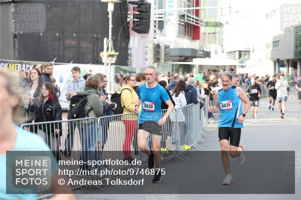 12.06.2026 - Holstenköstenlauf Andreas Tolksdorf http://msf.ph/oto/9746875 12.06.2026 19:49:22 Laufen 3930, 4635 meine-sportfotos.de