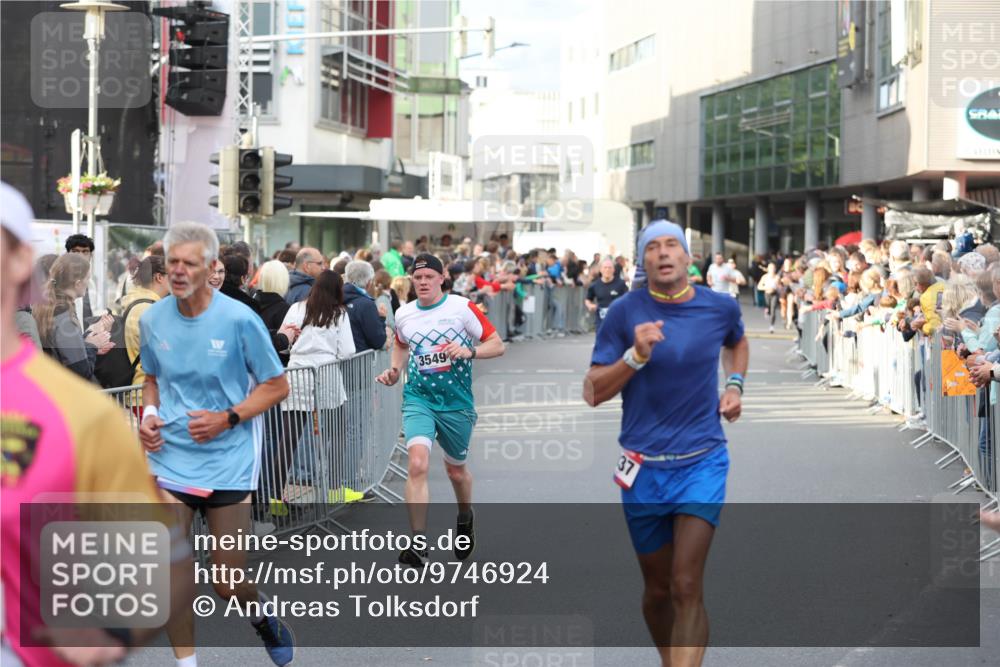 12.06.2026 - Holstenköstenlauf Andreas Tolksdorf http://msf.ph/oto/9746924 12.06.2026 19:49:50 Laufen 3549, 37 meine-sportfotos.de