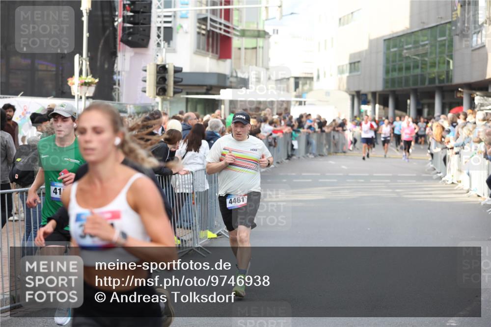 12.06.2026 - Holstenköstenlauf Andreas Tolksdorf http://msf.ph/oto/9746938 12.06.2026 19:50:06 Laufen 41, 4461 meine-sportfotos.de