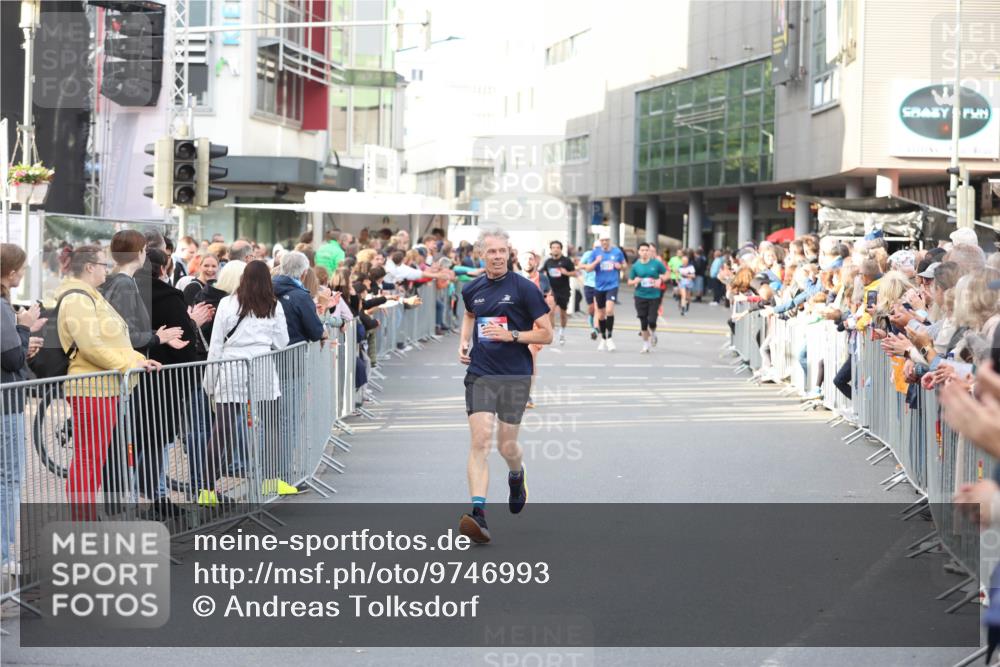 12.06.2026 - Holstenköstenlauf Andreas Tolksdorf http://msf.ph/oto/9746993 12.06.2026 19:50:59 Laufen  meine-sportfotos.de