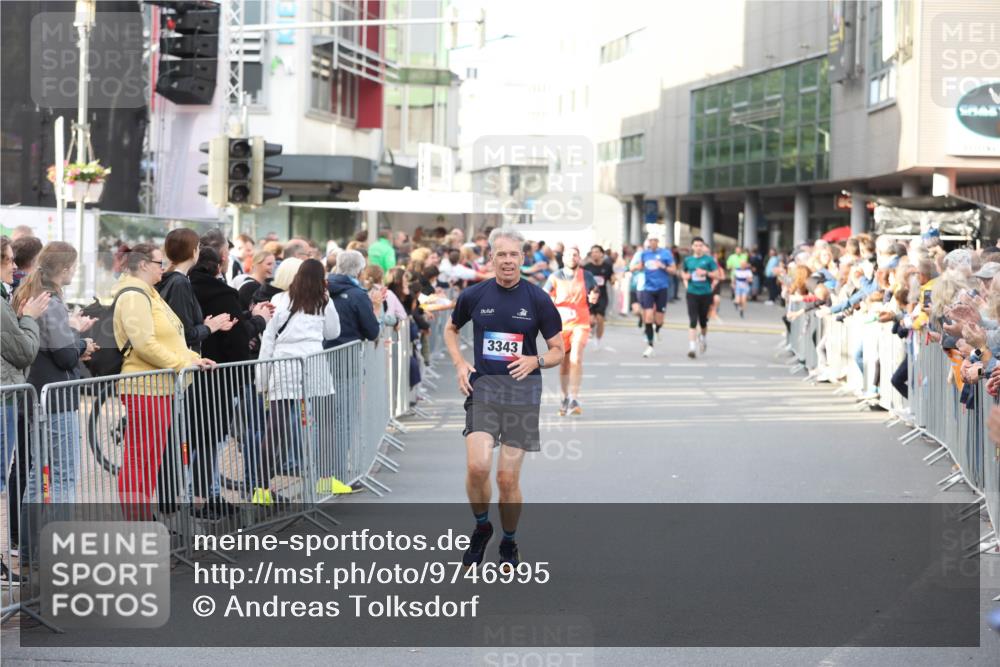 12.06.2026 - Holstenköstenlauf Andreas Tolksdorf http://msf.ph/oto/9746995 12.06.2026 19:50:59 Laufen 3343 meine-sportfotos.de