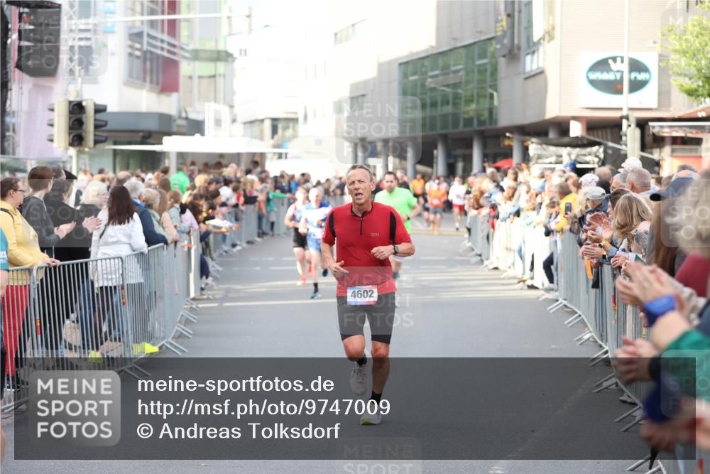 12.06.2026 - Holstenköstenlauf Andreas Tolksdorf http://msf.ph/oto/9747009 12.06.2026 19:51:12 Laufen 11, 4602 meine-sportfotos.de