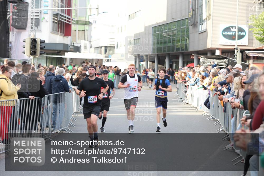 12.06.2026 - Holstenköstenlauf Andreas Tolksdorf http://msf.ph/oto/9747132 12.06.2026 19:52:42 Laufen 3082, 59, 4440, 4871 meine-sportfotos.de