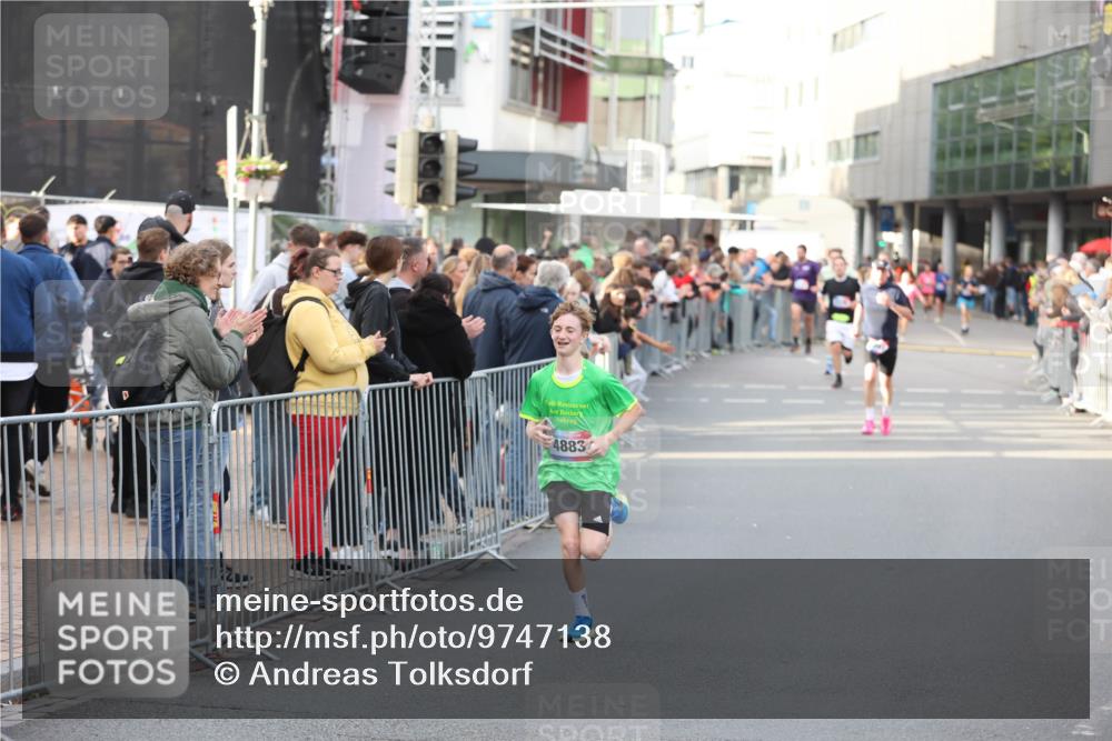 12.06.2026 - Holstenköstenlauf Andreas Tolksdorf http://msf.ph/oto/9747138 12.06.2026 19:52:49 Laufen 4883 meine-sportfotos.de