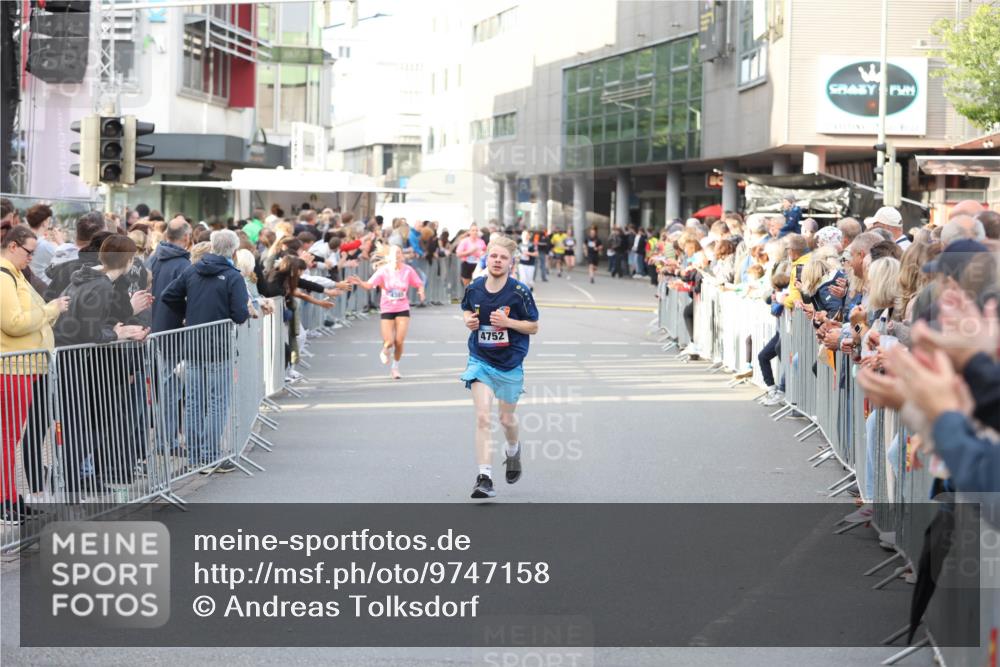 12.06.2026 - Holstenköstenlauf Andreas Tolksdorf http://msf.ph/oto/9747158 12.06.2026 19:53:05 Laufen 4752 meine-sportfotos.de
