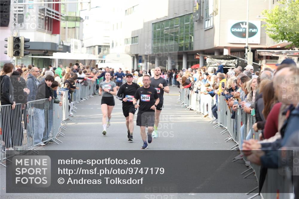 12.06.2026 - Holstenköstenlauf Andreas Tolksdorf http://msf.ph/oto/9747179 12.06.2026 19:53:24 Laufen 3021, 3014, 3456, 94 meine-sportfotos.de