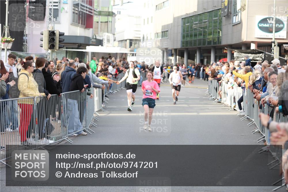 12.06.2026 - Holstenköstenlauf Andreas Tolksdorf http://msf.ph/oto/9747201 12.06.2026 19:53:41 Laufen 4378 meine-sportfotos.de