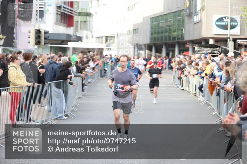 12.06.2026 - Holstenköstenlauf Andreas Tolksdorf http://msf.ph/oto/9747215 12.06.2026 19:53:55 Laufen 3348 meine-sportfotos.de