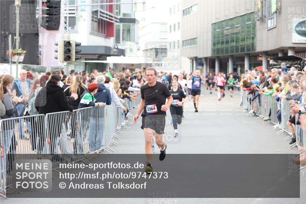 12.06.2026 - Holstenköstenlauf Andreas Tolksdorf http://msf.ph/oto/9747373 12.06.2026 19:56:20 Laufen 3364, 4241 meine-sportfotos.de