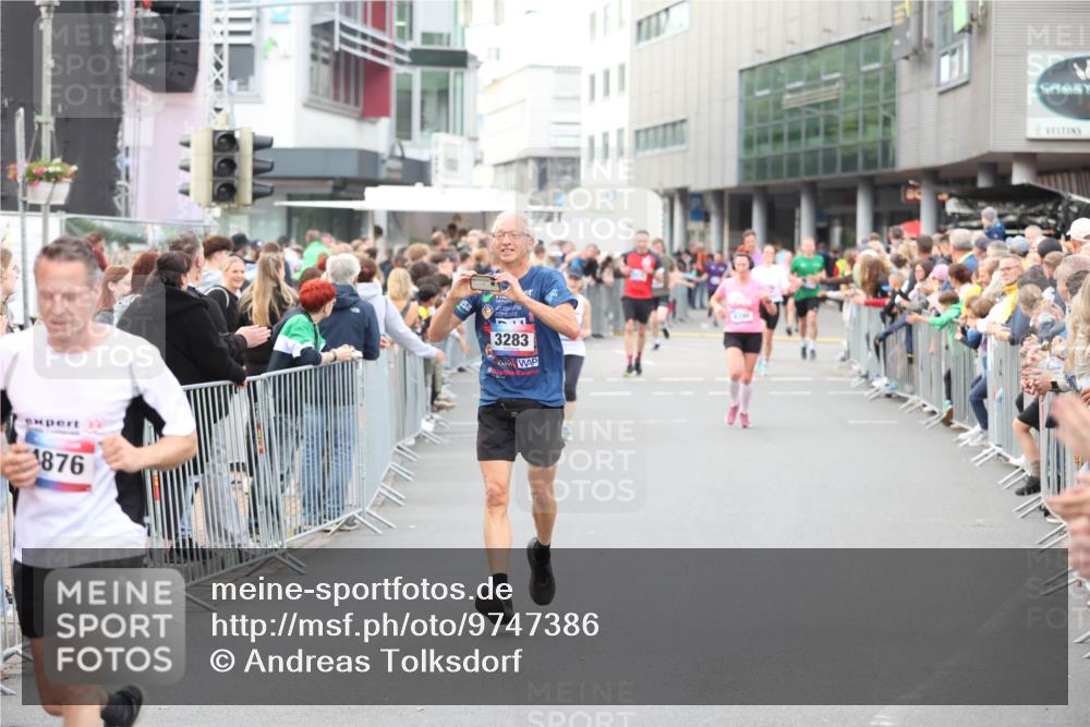 12.06.2026 - Holstenköstenlauf Andreas Tolksdorf http://msf.ph/oto/9747386 12.06.2026 19:56:28 Laufen 1876, 3283 meine-sportfotos.de
