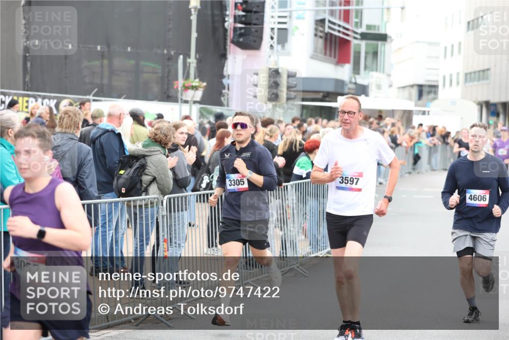 12.06.2026 - Holstenköstenlauf Andreas Tolksdorf http://msf.ph/oto/9747422 12.06.2026 19:57:04 Laufen 3052, 3305, 3597, 4606 meine-sportfotos.de