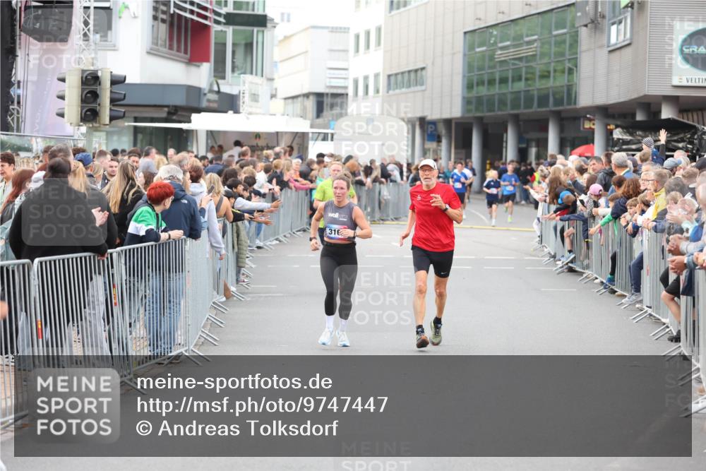12.06.2026 - Holstenköstenlauf Andreas Tolksdorf http://msf.ph/oto/9747447 12.06.2026 19:57:28 Laufen 316 meine-sportfotos.de
