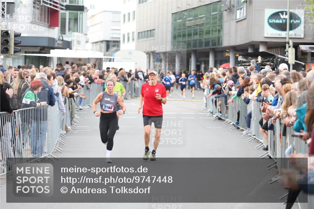 12.06.2026 - Holstenköstenlauf Andreas Tolksdorf http://msf.ph/oto/9747448 12.06.2026 19:57:29 Laufen 3160 meine-sportfotos.de