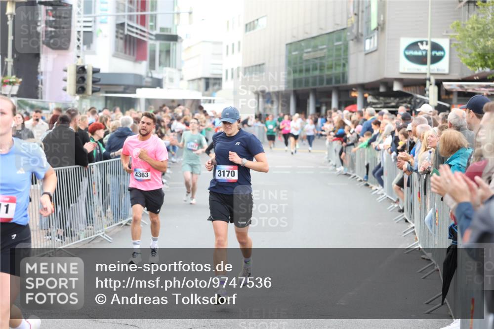 12.06.2026 - Holstenköstenlauf Andreas Tolksdorf http://msf.ph/oto/9747536 12.06.2026 19:58:50 Laufen 1, 4363, 3170 meine-sportfotos.de