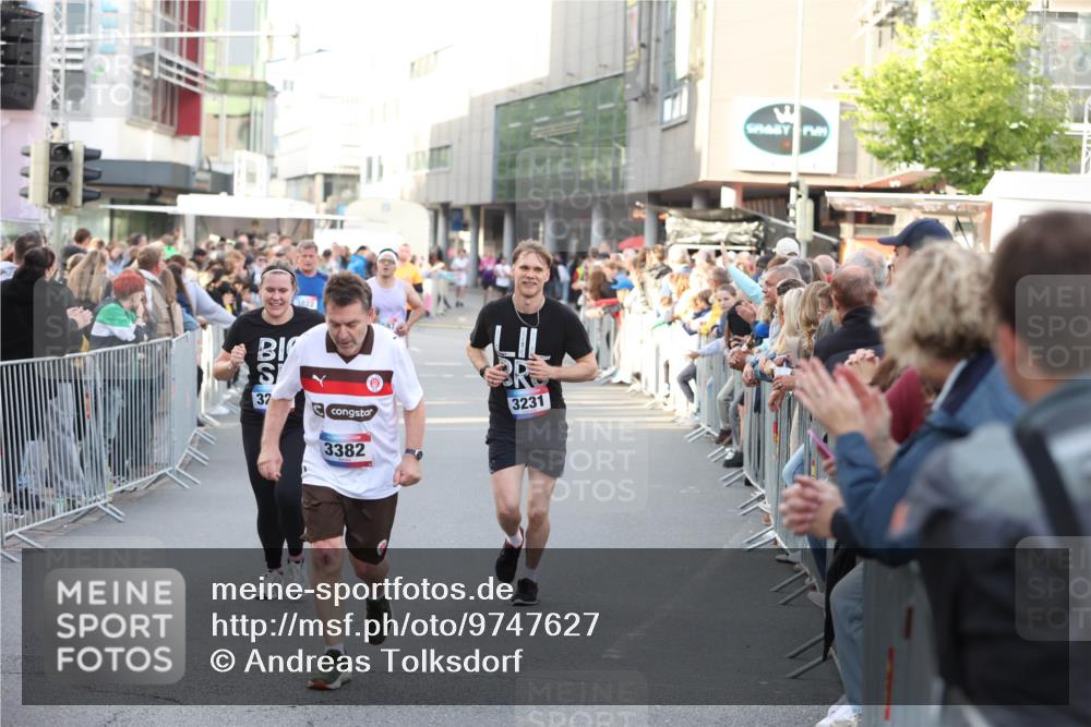 12.06.2026 - Holstenköstenlauf Andreas Tolksdorf http://msf.ph/oto/9747627 12.06.2026 20:00:23 Laufen 37, 3382, 3231 meine-sportfotos.de