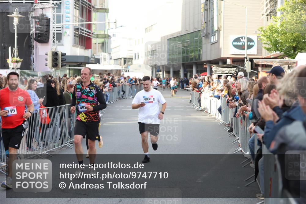 12.06.2026 - Holstenköstenlauf Andreas Tolksdorf http://msf.ph/oto/9747710 12.06.2026 20:01:46 Laufen 149, 492, 4931 meine-sportfotos.de