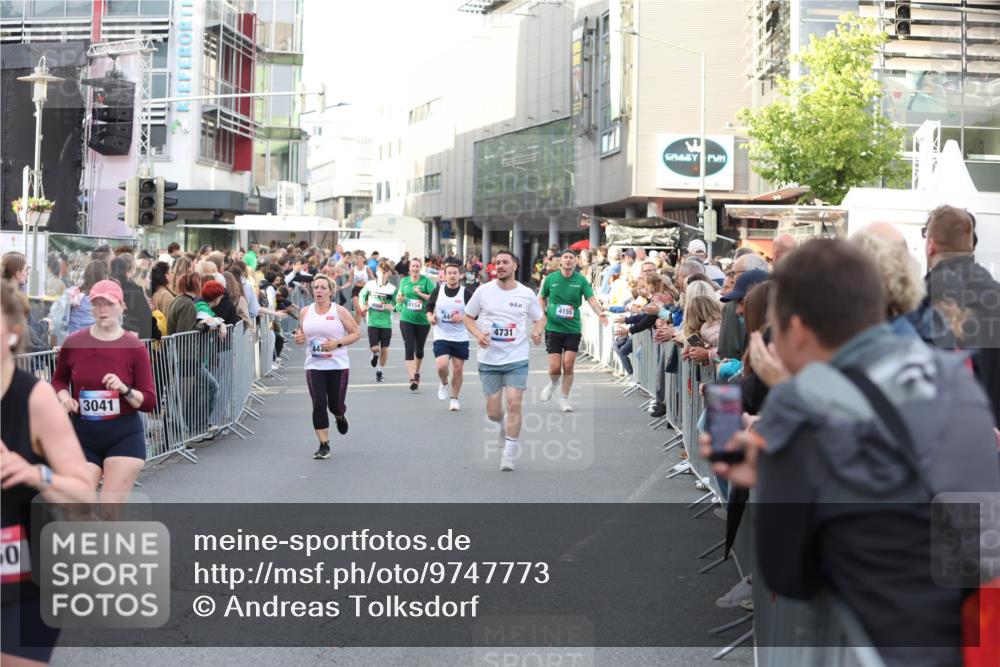 12.06.2026 - Holstenköstenlauf Andreas Tolksdorf http://msf.ph/oto/9747773 12.06.2026 20:03:05 Laufen 0, 3041, 442, 4731, 4155 meine-sportfotos.de