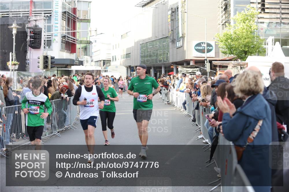 12.06.2026 - Holstenköstenlauf Andreas Tolksdorf http://msf.ph/oto/9747776 12.06.2026 20:03:09 Laufen 446, 154, 4321, 120, 85, 4066, 4155 meine-sportfotos.de