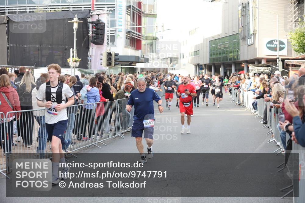 12.06.2026 - Holstenköstenlauf Andreas Tolksdorf http://msf.ph/oto/9747791 12.06.2026 20:03:25 Laufen 978, 4557 meine-sportfotos.de