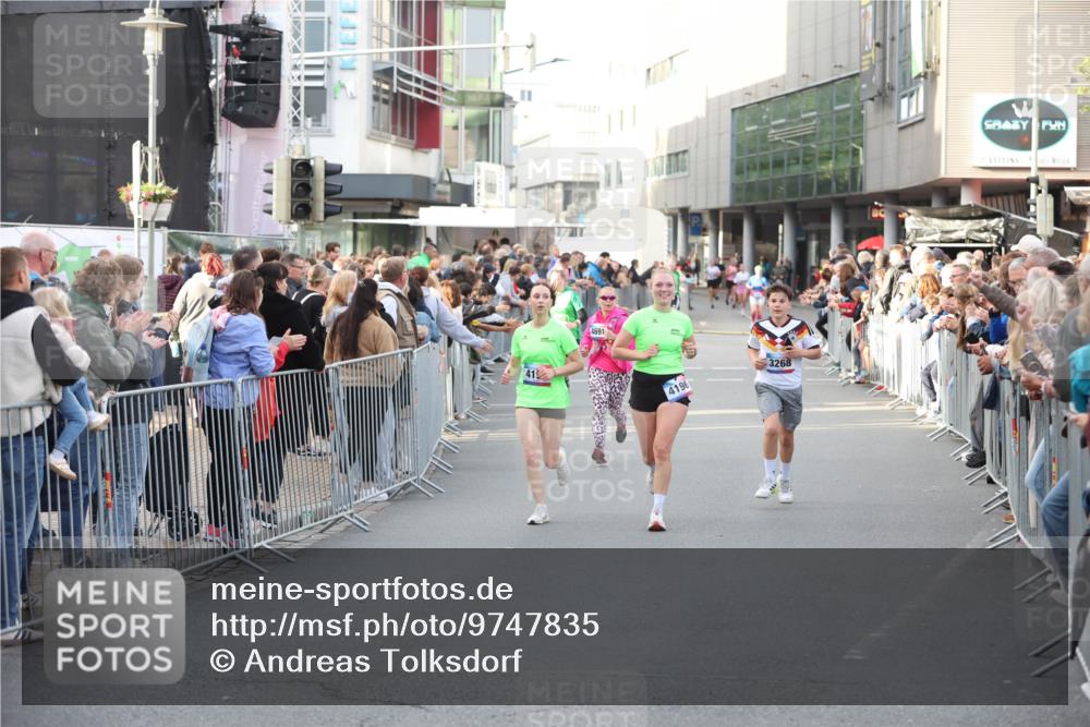 12.06.2026 - Holstenköstenlauf Andreas Tolksdorf http://msf.ph/oto/9747835 12.06.2026 20:04:06 Laufen 419, 4691, 4196, 3268 meine-sportfotos.de