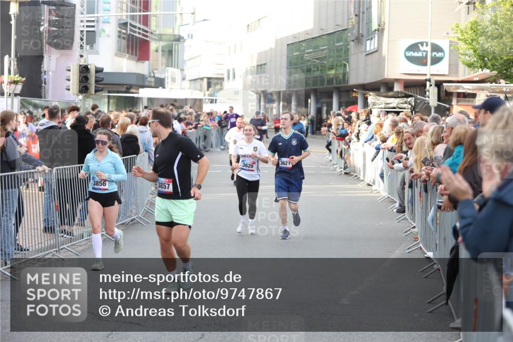 12.06.2026 - Holstenköstenlauf Andreas Tolksdorf http://msf.ph/oto/9747867 12.06.2026 20:04:44 Laufen 3856, 3857, 3620, 3621 meine-sportfotos.de