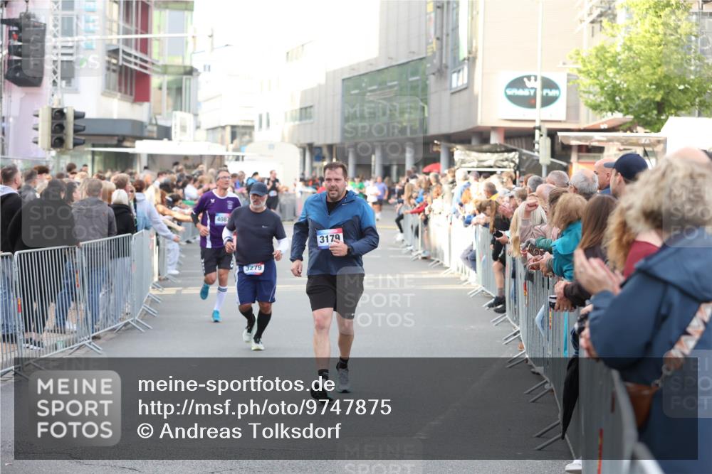 12.06.2026 - Holstenköstenlauf Andreas Tolksdorf http://msf.ph/oto/9747875 12.06.2026 20:04:52 Laufen 4087, 3279, 3179 meine-sportfotos.de