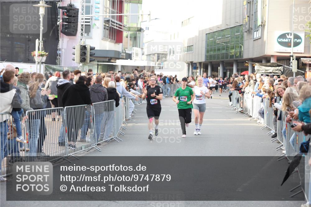 12.06.2026 - Holstenköstenlauf Andreas Tolksdorf http://msf.ph/oto/9747879 12.06.2026 20:05:02 Laufen 4156, 4456, 3957 meine-sportfotos.de