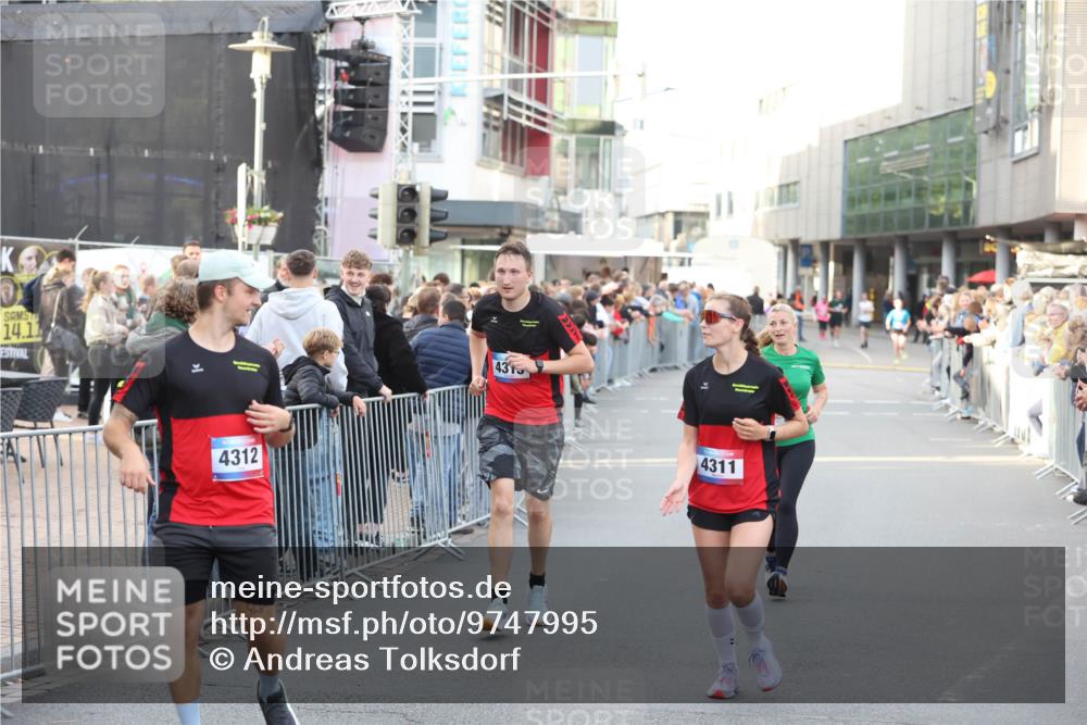 12.06.2026 - Holstenköstenlauf Andreas Tolksdorf http://msf.ph/oto/9747995 12.06.2026 20:07:29 Laufen 14, 11, 4312, 4315, 4311 meine-sportfotos.de
