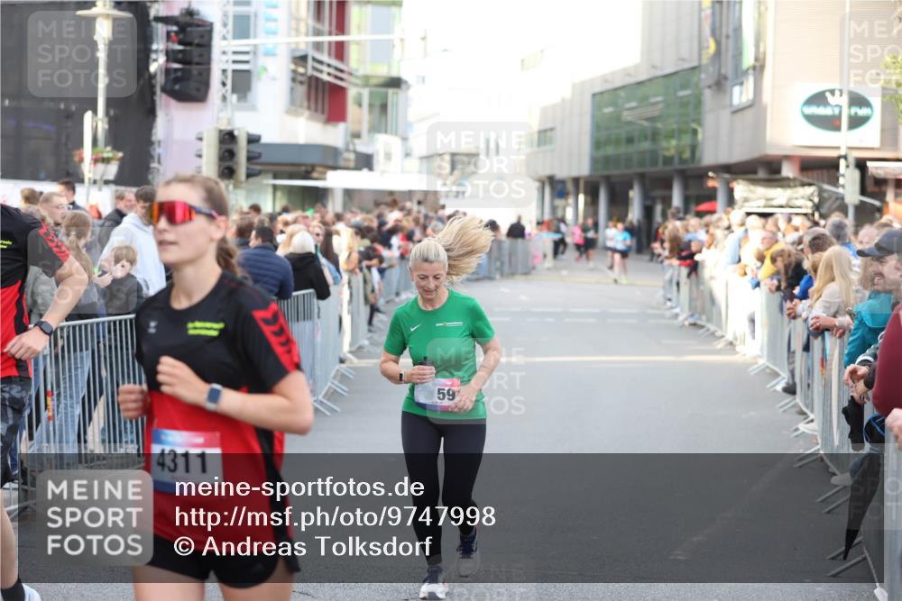 12.06.2026 - Holstenköstenlauf Andreas Tolksdorf http://msf.ph/oto/9747998 12.06.2026 20:07:31 Laufen 4311, 59 meine-sportfotos.de