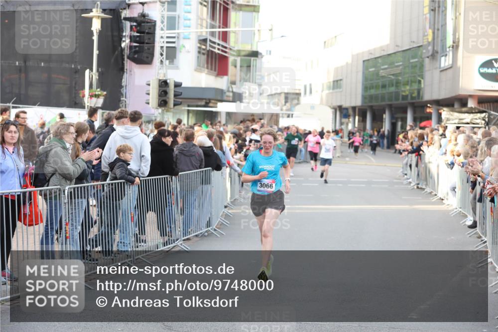 12.06.2026 - Holstenköstenlauf Andreas Tolksdorf http://msf.ph/oto/9748000 12.06.2026 20:07:46 Laufen 3066 meine-sportfotos.de