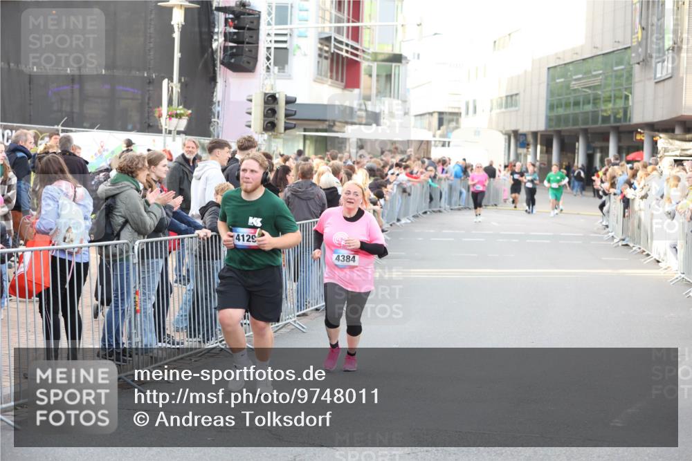 12.06.2026 - Holstenköstenlauf Andreas Tolksdorf http://msf.ph/oto/9748011 12.06.2026 20:07:57 Laufen 4129, 4384 meine-sportfotos.de