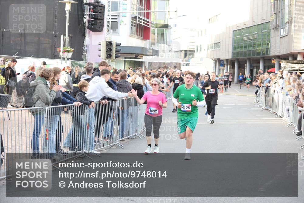 12.06.2026 - Holstenköstenlauf Andreas Tolksdorf http://msf.ph/oto/9748014 12.06.2026 20:08:08 Laufen 3092, 4125, 3696 meine-sportfotos.de